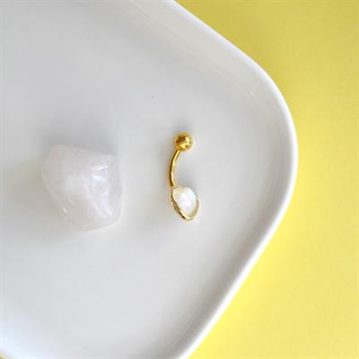 Hologram Yansımalı 316 L Çelik Gold Kalp Model Göbek Piercingi Gold Minimal