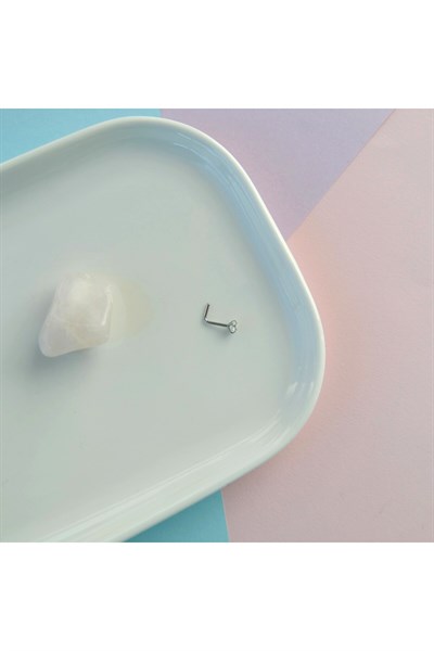 L Model Düşmeyen Çelik Hızma 3 mm taşlı Tektaş Burun Piercingi