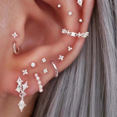 Mini Üçtaş Helix Piercing Helix Kıkırdak Tragus Conch Silver Renk Çelik Piercing Zirkon Taş