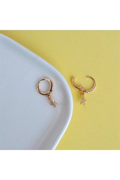 Minimal Yıldız Charmlı Küpe Yıldızlı Küpe