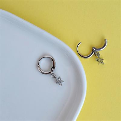 Minimal Yıldız Charmlı Küpe Yıldızlı Küpe Silver Renkli