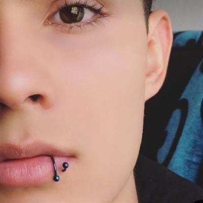 Siyah Renk Cerrahi Çelik Spiral Piercing Kulak Dudak Burun Kaş Kıvrımlı Piercing