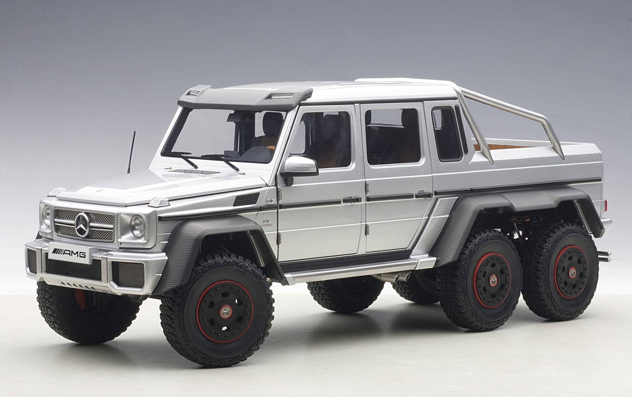 AUTOart Mercedes-Benz G63 AMG 6×6 (Silver) 1:18