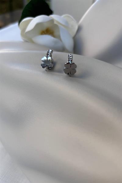 Çelik Gümüş Yonca Taşlı Küpe