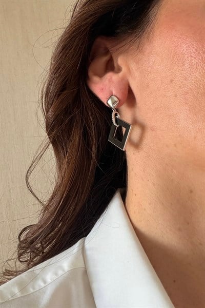 VİP Modern Kare Küpe