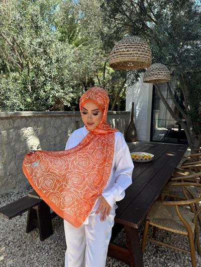 Floral İz İpeksi Şifon Şal