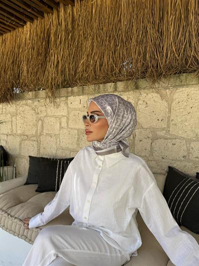 Sedef Vual İpek Eşarp