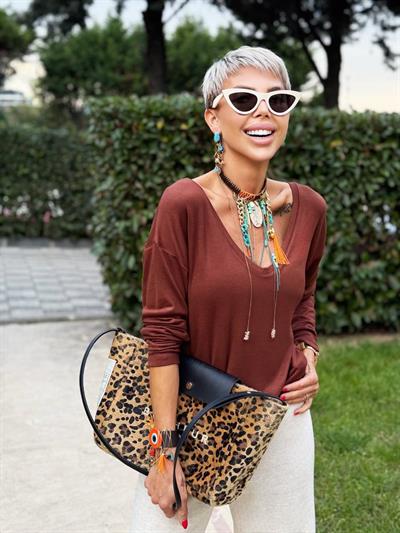 ACI KAHVE S.STUDIO ÖN ARKA V YAKA PREMIUM BLUZ