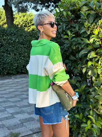 LIGHT GREEN POLO-COLLAR THICK-STRIPED KNIT SWEATER