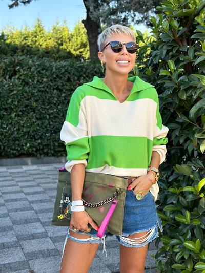 LIGHT GREEN POLO-COLLAR THICK-STRIPED KNIT SWEATER