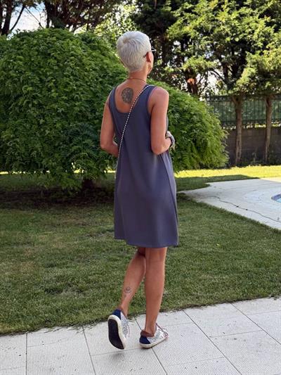 ANTRASİT KOLSUZ MODAL ELBİSE