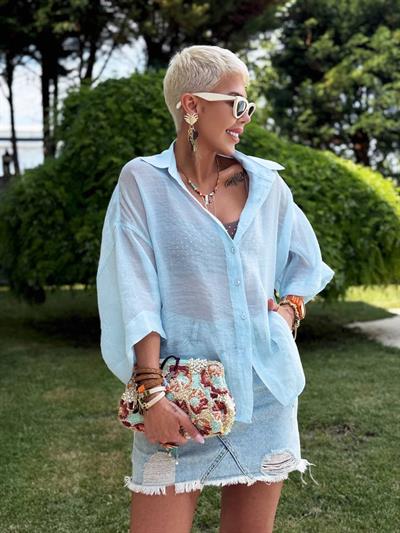 BEBE MAVİ OVERSIZE İPEKSİ GÖMLEK