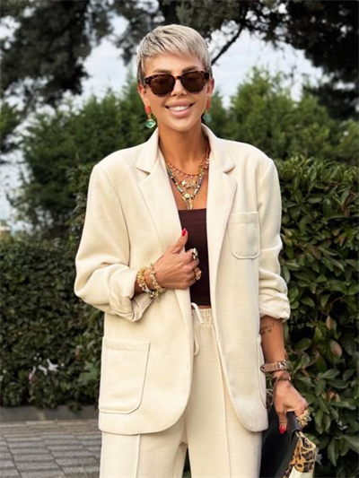 BEJ CEPLİ ÖRME CEKET