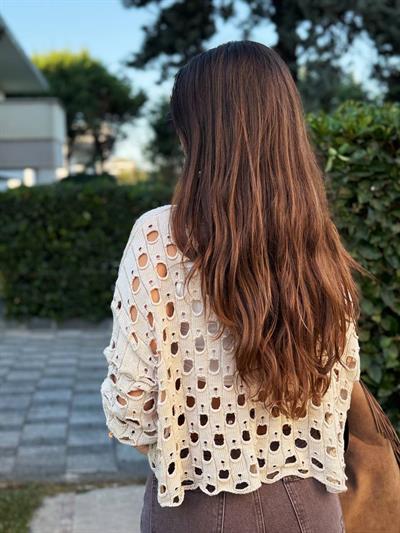 BEJ DELİKLİ MERSERİZE BLUZ
