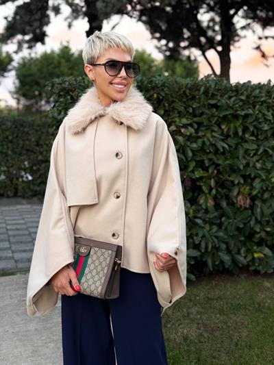 BEJ KÜRK YAKA KAŞE PANÇO