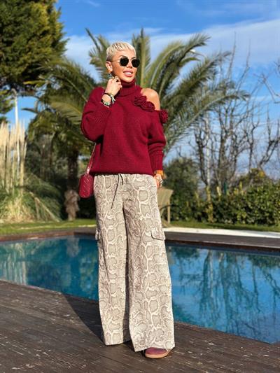 BEJ YILAN DESENLİ KARGO CEPLİ PANTOLON