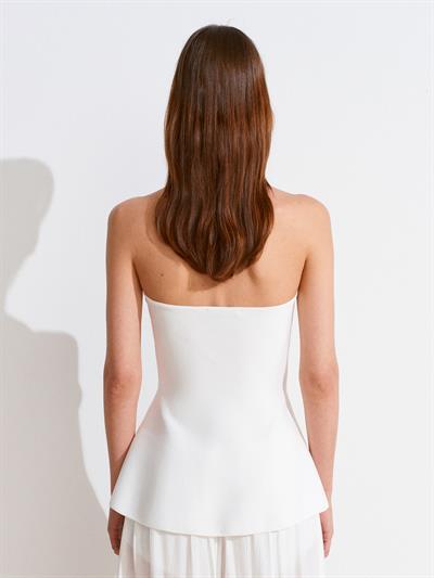 WHITE HALTER-NECK PEPLUM KNIT BLOUSE