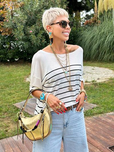 BEYAZ KAYIK YAKA İNCE ÇİZGİLİ MERSERİZE