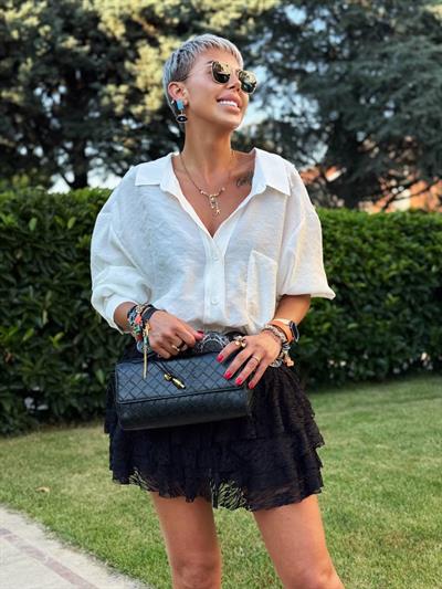 BEYAZ OMZU DÜŞÜK OVERSIZE GÖMLEK