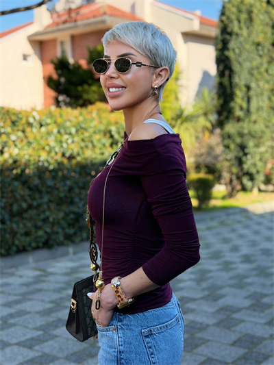 BORDO BODYLİ ASİMETRİK BÜZGÜLÜ BLUZ