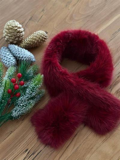 BURGUNDY MNG-MODEL FAUX FUR NECK WARMER