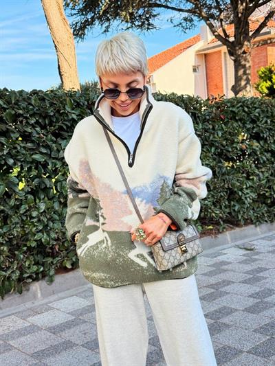 EKRU GEYİK DESENLİ DİK YAKA FERMUARLI POLAR SWEAT