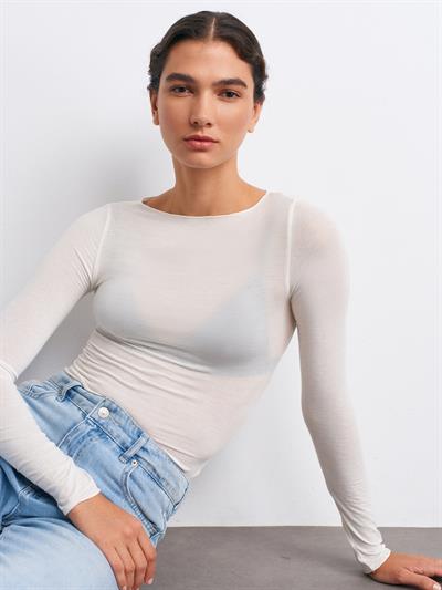 EKRU KAYIK YAKA MODAL KAŞMİR HAFİF BLUZ