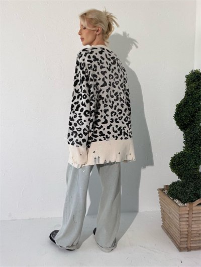 TAŞ RENK SELF LOVE LEOPAR DESENLİ TRİKO