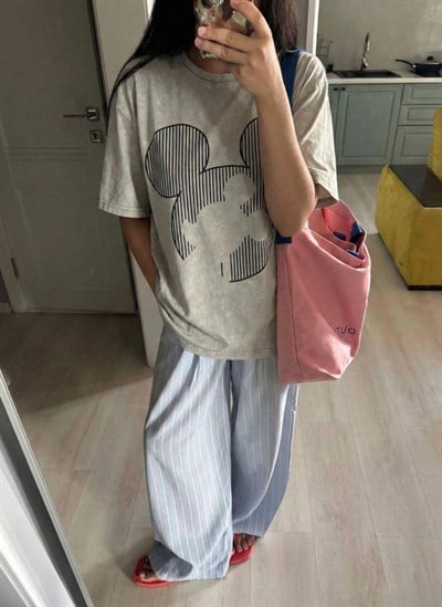 GRİ ÇİZGİLİ MICKEY TSHIRT