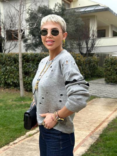 GRİ DELİKLİ TRİKO KAZAK