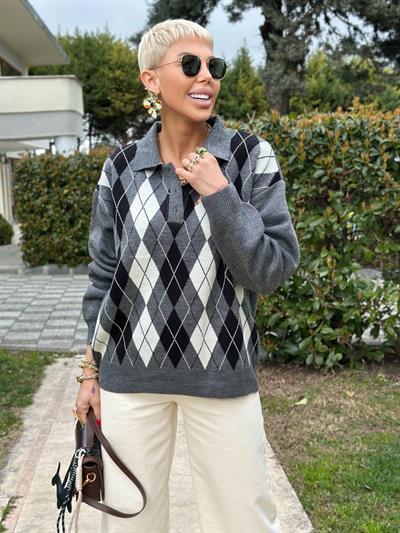 GRAY POLO-COLLAR BUTTONED DIAMOND-PRINT SWEATER