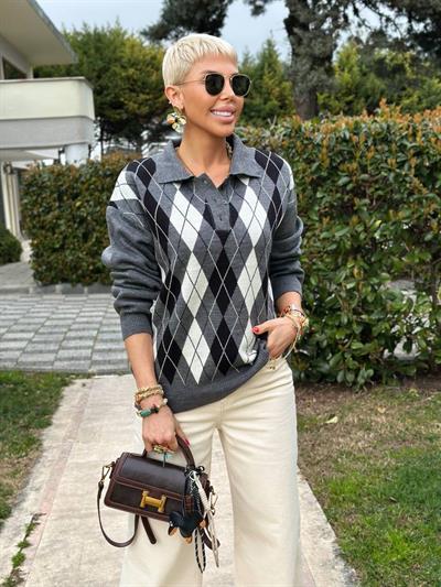GRAY POLO-COLLAR BUTTONED DIAMOND-PRINT SWEATER