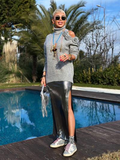 GÜMÜŞ YANDAN YIRTMAÇLI VARAK BASKI ETEK