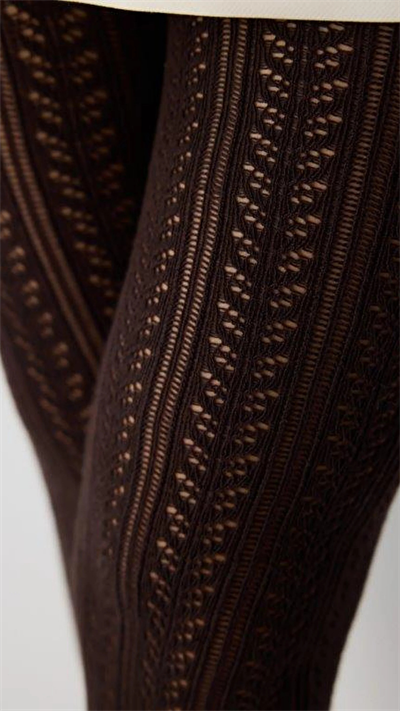 KAHVE DESENLİ DELİKLİ TRİKO KİLOTLU ÇORAP