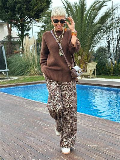 KAHVE LEOPAR DESENLİ RAHAT PANTOLON