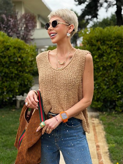 KAYISI KNITLE KOLSUZ RAHAT TRİKO TOP