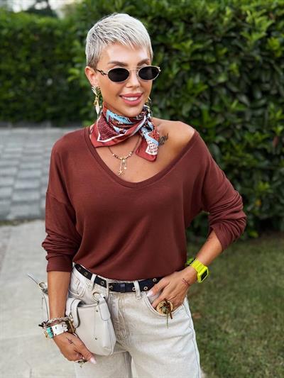 KİREMİT ETRO DESENLİ BANDANA FULAR 