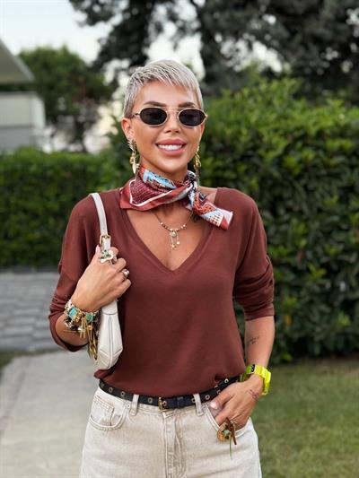 KİREMİT ETRO DESENLİ BANDANA FULAR 