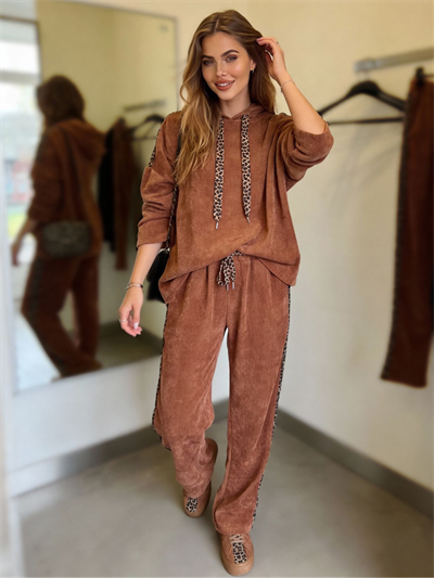 KİREMİT LEOPAR DETAYLI KADİFE TAKIM