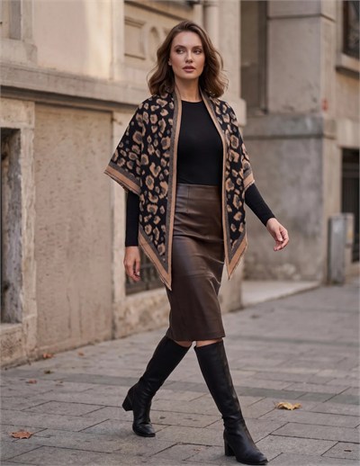 Leopar Desenli Üçgen Şal Camel