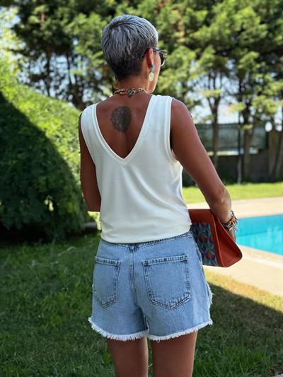 MAVİ PÜSKÜL DETAY DENIM ŞORT
