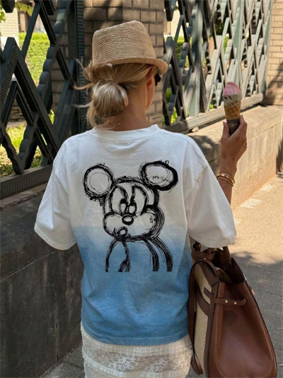 MAVİ SIRTI MICKEY BASKILI TSHIRT