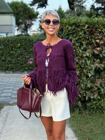 MÜRDÜM PÜSKÜLLÜ TRİKO HIRKA