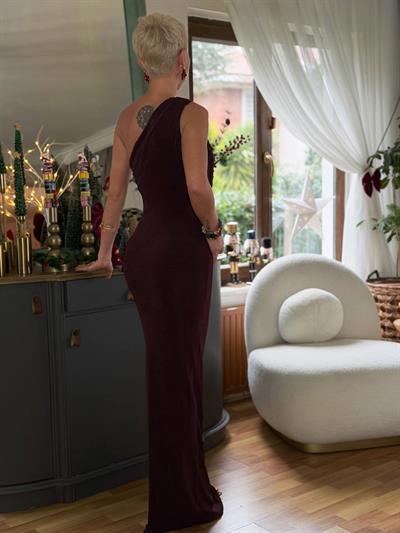 MÜRDÜM TEK OMUZ DRAPE DETAY ELBİSE