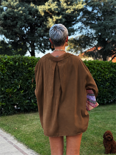 OMZU DÜŞÜK OVERSIZE GÖMLEK (KAHVE)