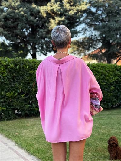 PEMBE OMZU DÜŞÜK OVERSIZE GÖMLEK 