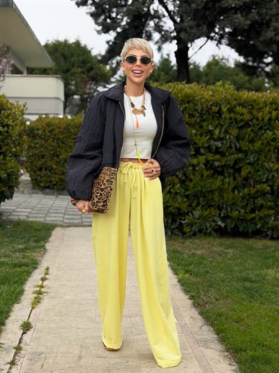 SARI SCARLET CROP EŞOFMAN TAKIM