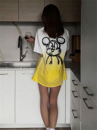 SARI SIRTI MICKEY BASKILI TSHIRT