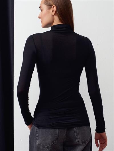 SİYAH BALIKÇI YAKA İNCE KAŞMİR BLUZ