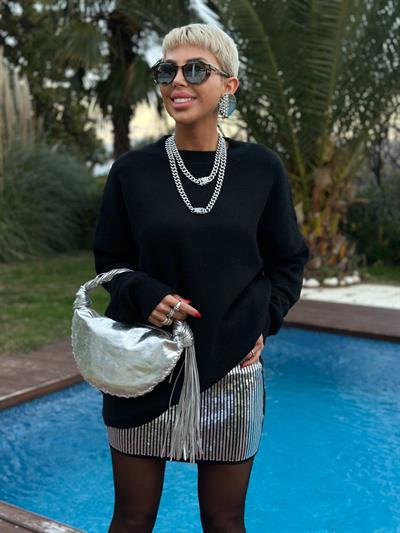 SİYAH BİSİKLET YAKA SALAŞ TRİKO